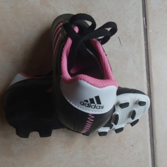 Adidas TRX Soccer Cleats - Picture 6 of 8